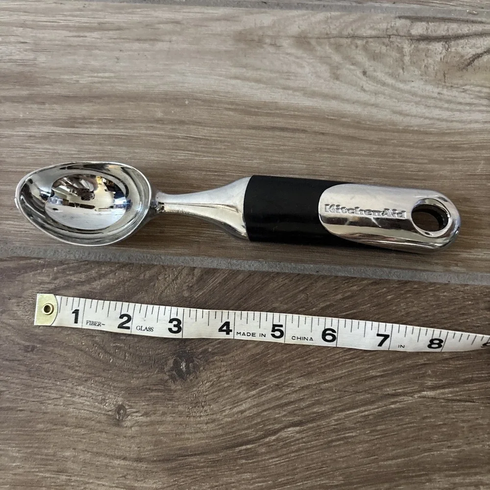 KitchenAid Gourmet Heavy‎ Duty Ice Cream Scoop-Black & Silver-Hard To Find Color